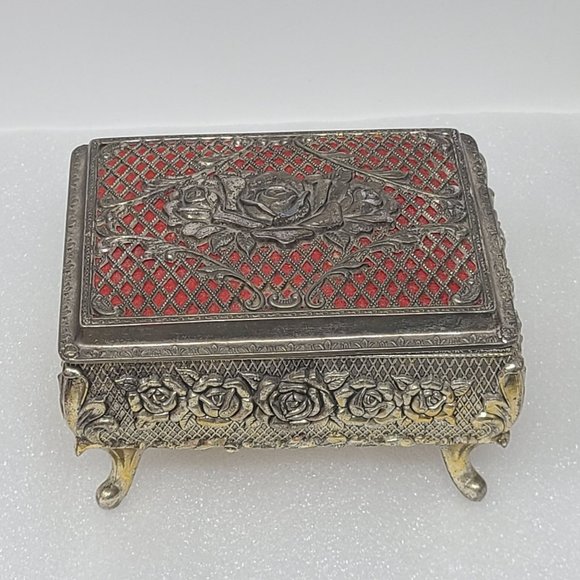 Vintage Silver Tone Jewelry Box Red Red Velvet Lining Hinge Broken(see pictures) - Picture 1 of 5